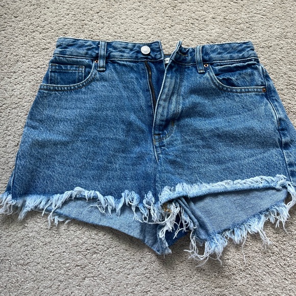 Pacsun butterfly shorts size 25 - Picture 2 of 2